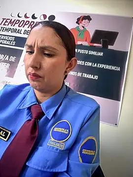 Snapshot of Megan-01- chatting on 09/23/25, 01:03 Megan-01- online show from 09/23/25, 01:03