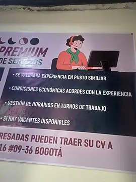 Snapshot of Megan-01- chatting on 09/29/25, 11:48 Megan-01- online show from 09/29/25, 11:48