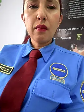 Snapshot of Megan-01- chatting on 11/13/25, 12:26 Megan-01- online show from 11/13/25, 12:26