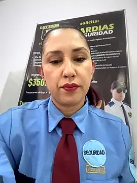 Snapshot of Megan-01- chatting on 11/22/25, 12:26 Megan-01- online show from 11/22/25, 12:26