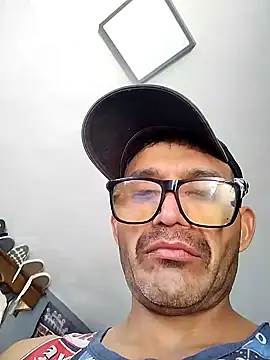 Snapshot of Mrpito7878 chatting on 04/27/26, 10:30 Mrpito7878 online show from 04/27/26, 10:30