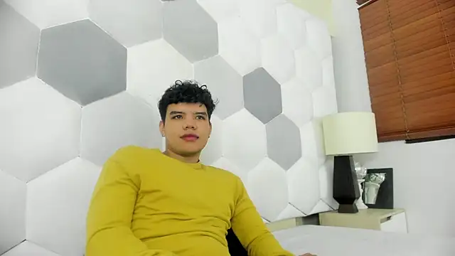 Axel Forte online show from 03/20/26, 01:49
