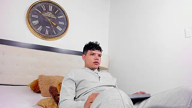 Axel Forte online show from 05/30/26, 02:03