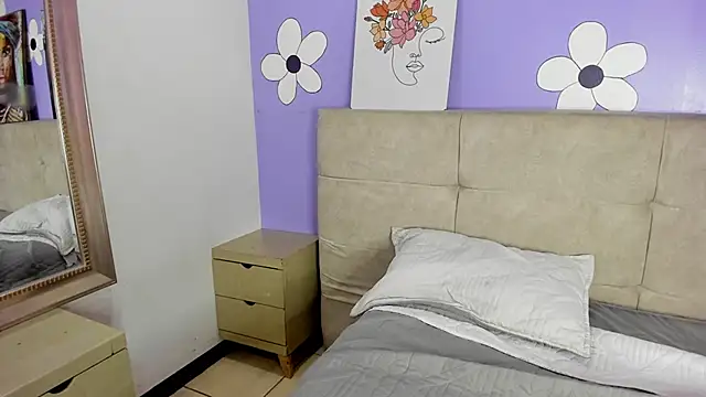 Meggan N Dante online show from 03/01/25, 10:55