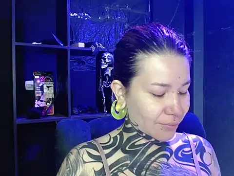 Snapshot of Pandora_9666 chatting on 11/11/25, 03:56 Pandora 9666 online show from 11/11/25, 03:56