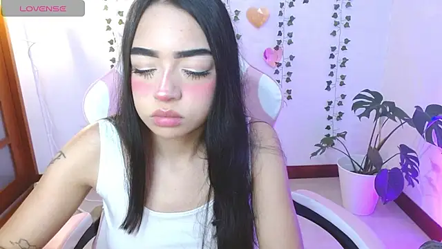 hellokitty  valery online show from 06/30/26, 11:50