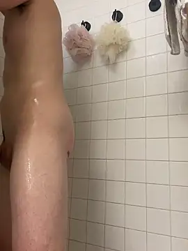 Snapshot of Polaroid_White chatting on 10/01/25, 08:15 Polaroid White online show from 10/01/25, 08:15