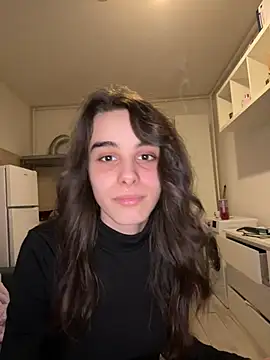 Snapshot of Mazzekyn chatting on 03/12/25, 08:52 Mazzekyn online show from 03/12/25, 08:52