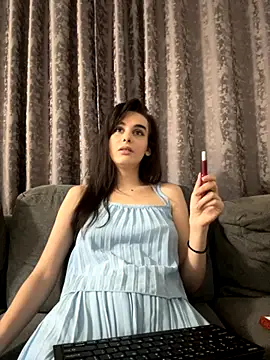 Snapshot of Mazzekyn chatting on 09/20/25, 04:52 Mazzekyn online show from 09/20/25, 04:52