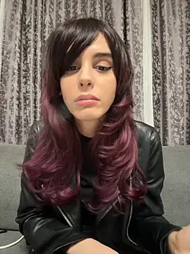 Snapshot of Mazzekyn chatting on 10/08/25, 04:59 Mazzekyn online show from 10/08/25, 04:59