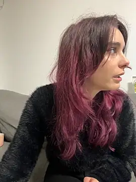 Snapshot of Mazzekyn chatting on 10/22/25, 05:13 Mazzekyn online show from 10/22/25, 05:13