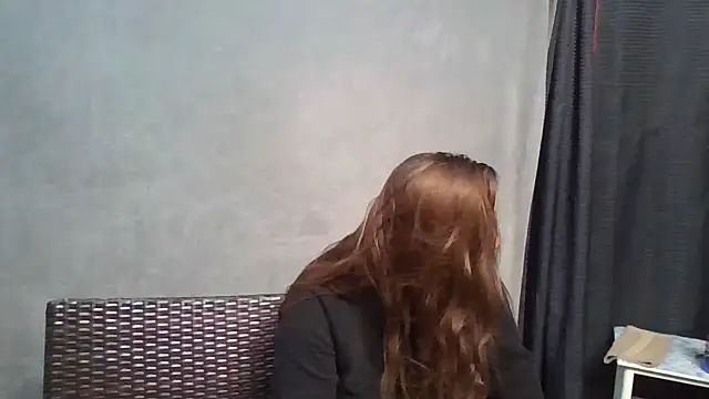 missmars04 online show from 10/04/25, 09:35