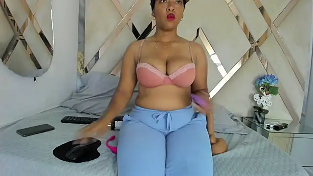 cataleyaxht online show from 10/03/25, 12:35