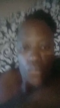 Snapshot of LoveDropss chatting on 02/24/25, 02:40 LoveDropss online show from 02/24/25, 02:40