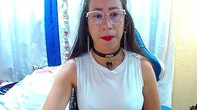 Gia leinn online show from 03/25/26, 02:23
