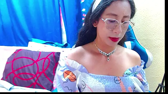 Gia leinn online show from 07/21/26, 07:49