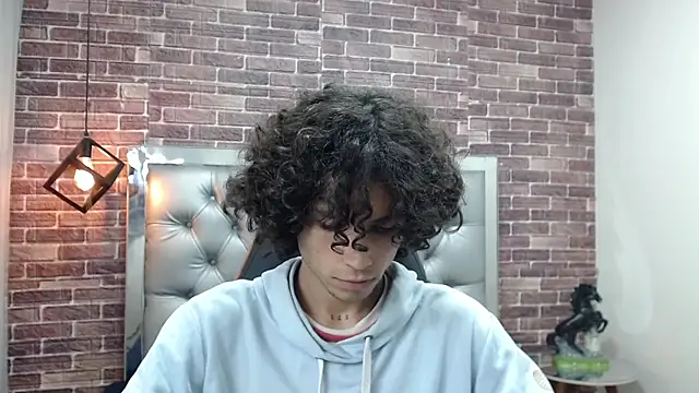 andres ocasio online show from 03/05/25, 06:56