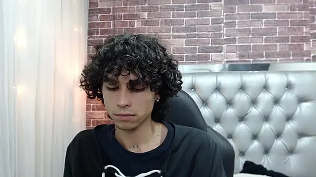 andres ocasio online show from 03/06/25, 03:56