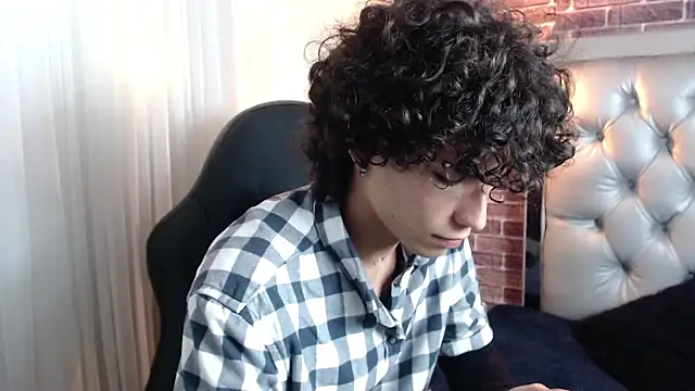 andres ocasio online show from 03/12/25, 04:46
