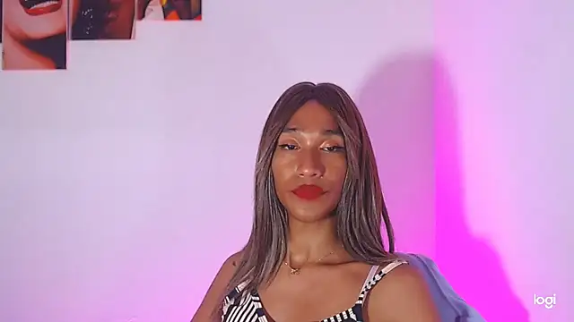 Snapshot of red_veltet chatting on 09/14/25, 01:21 red veltet online show from 09/14/25, 01:21