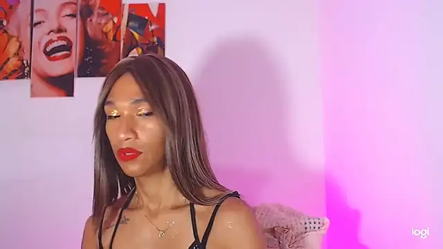 Snapshot of red_veltet chatting on 09/26/25, 05:06 red veltet online show from 09/26/25, 05:06