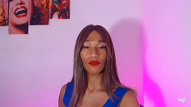 Snapshot of red_veltet chatting on 10/02/25, 12:39 red veltet online show from 10/02/25, 12:39