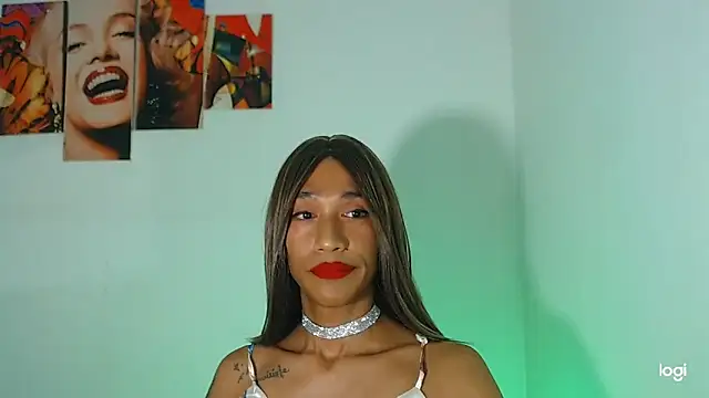 Snapshot of red_veltet chatting on 10/17/25, 06:16 red veltet online show from 10/17/25, 06:16