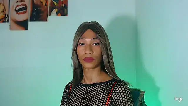 Snapshot of red_veltet chatting on 10/24/25, 08:33 red veltet online show from 10/24/25, 08:33