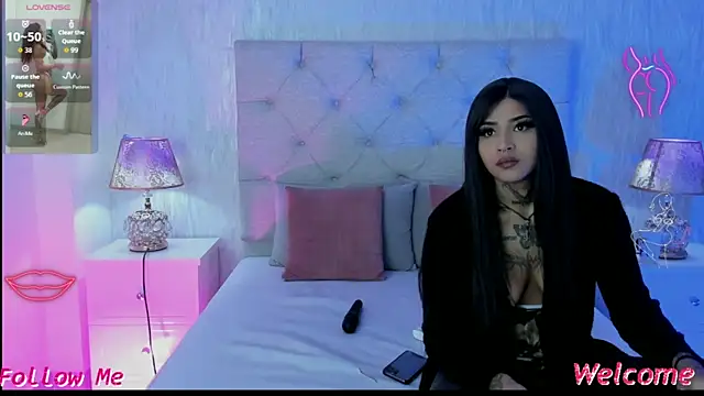 goth tasha online show from 05/02/26, 12:43