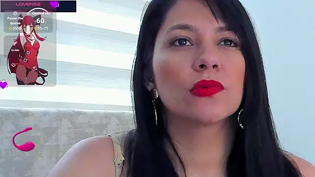 isabellarous- online show from 06/10/26, 11:31