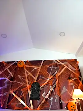 Snapshot of DanielaMedinaa chatting on 10/29/25, 08:43 DanielaMedinaa online show from 10/29/25, 08:43