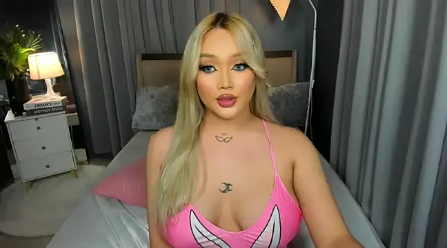 KylieSonique online show from 03/06/25, 02:19