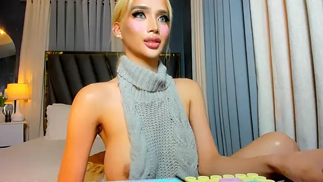 KylieSonique online show from 05/08/26, 02:17