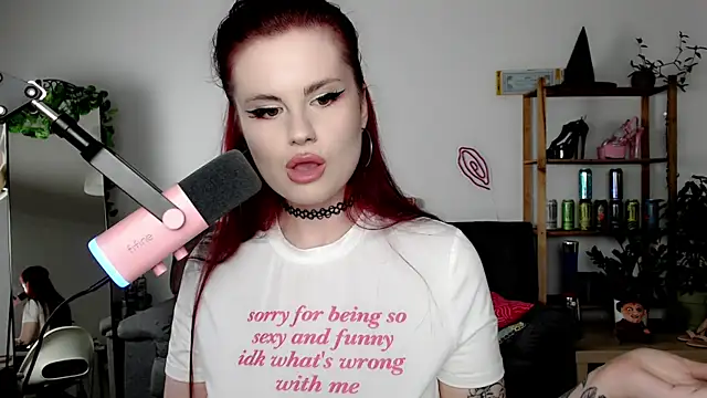 Della Ideal online show from 09/23/25, 05:38