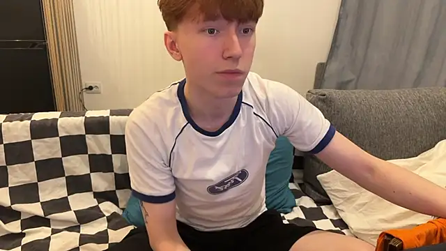 Snapshot of tommy_colson chatting on 11/24/25, 08:19 tommy colson online show from 11/24/25, 08:19