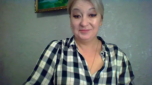 ArielXLoveresss online show from 11/08/25, 10:26