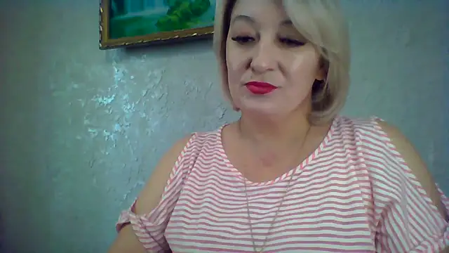 ArielXLoveresss online show from 11/14/25, 10:36
