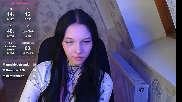 mefwhore online show from 03/19/25, 10:20