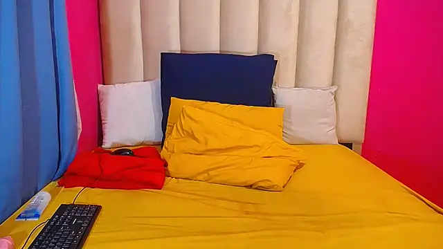 Snapshot of SEXYASSTINAXXX chatting on 11/06/25, 06:47 SEXYASSTINAXXX online show from 11/06/25, 06:47