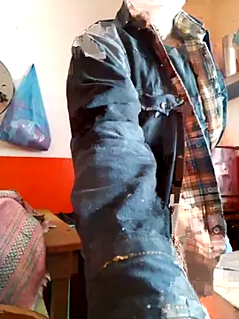 Snapshot of cachondo93 chatting on 03/06/25, 03:45 cachondo93 online show from 03/06/25, 03:45