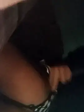 Snapshot of cachondo93 chatting on 11/08/25, 07:08 cachondo93 online show from 11/08/25, 07:08