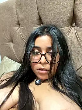 virginbrunette99 online show from 01/15/26, 09:03