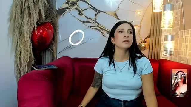 Bella williamss  online show from 05/14/26, 07:53