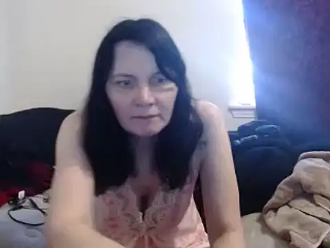 Hotmodel1984 online show from 03/20/25, 06:09