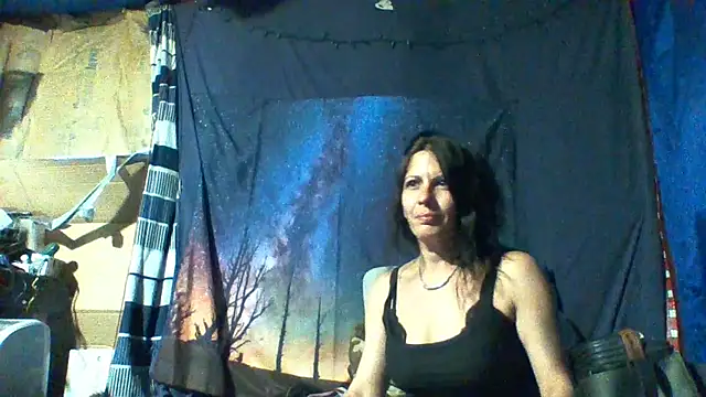 Snapshot of SillyRabbitz chatting on 03/24/26, 09:53 SillyRabbitz online show from 03/24/26, 09:53