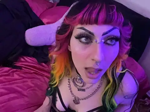 ChrryFoxx online show from 10/25/25, 08:33