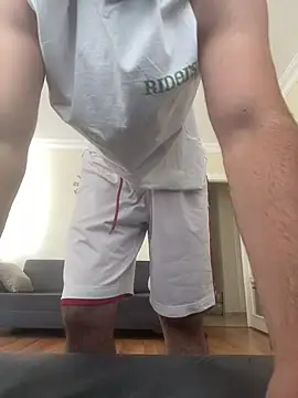 hardsikicix online show from 09/10/25, 11:54