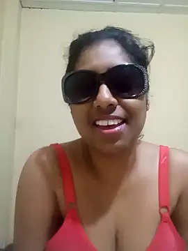 Maya shery online show from 03/10/25, 04:14