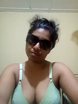 Maya shery online show from 03/16/25, 03:39