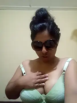 Maya shery online show from 03/20/25, 04:09